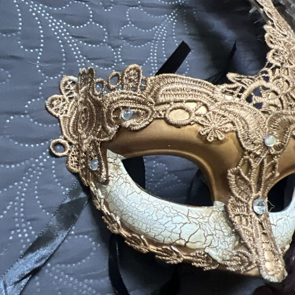 Gold Lace,Rose & Feathers Mardi Gras Glam Chic Mask Mystery Halloween Party Foto - Picture 7 of 9